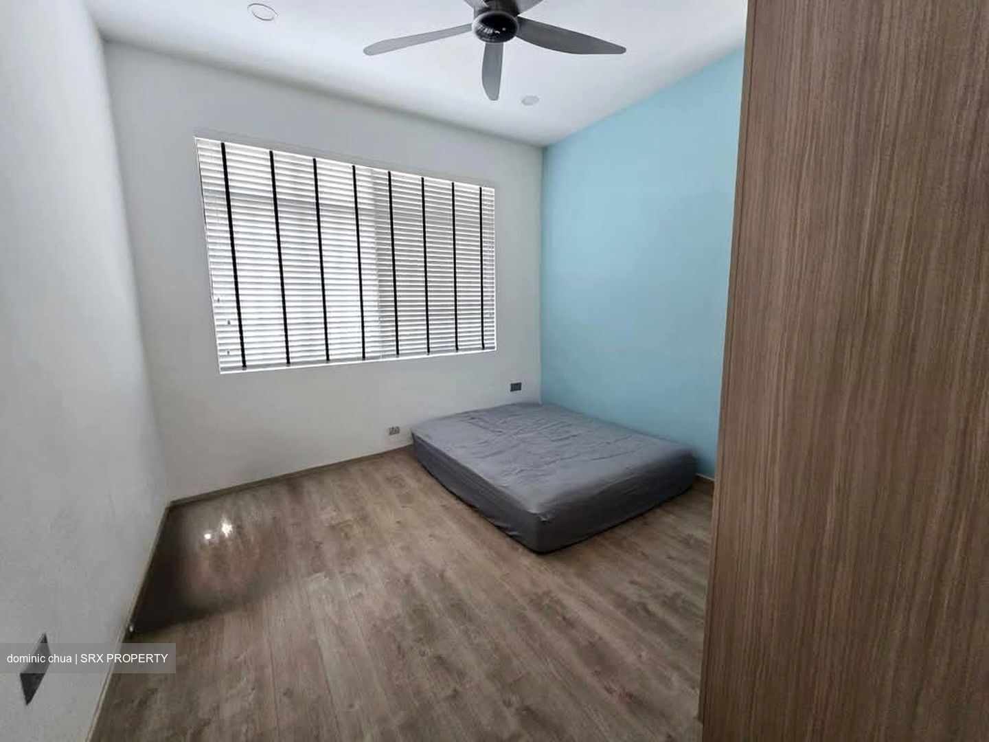 Lorong Lew Lian (D19), Terrace #596582701